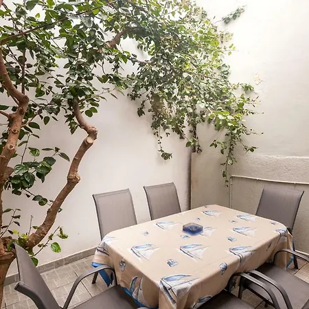 Villa Aspasia's House Lixúri